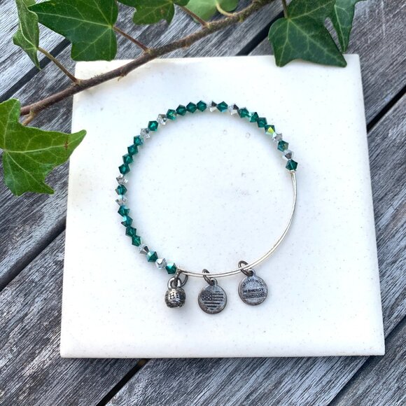 Alex and Ani – Slytherin Set in Stone Green Beaded Bangle Silver Finish - Picture 1 of 3
